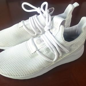 Adidas boys 4.5 Rarely worn!